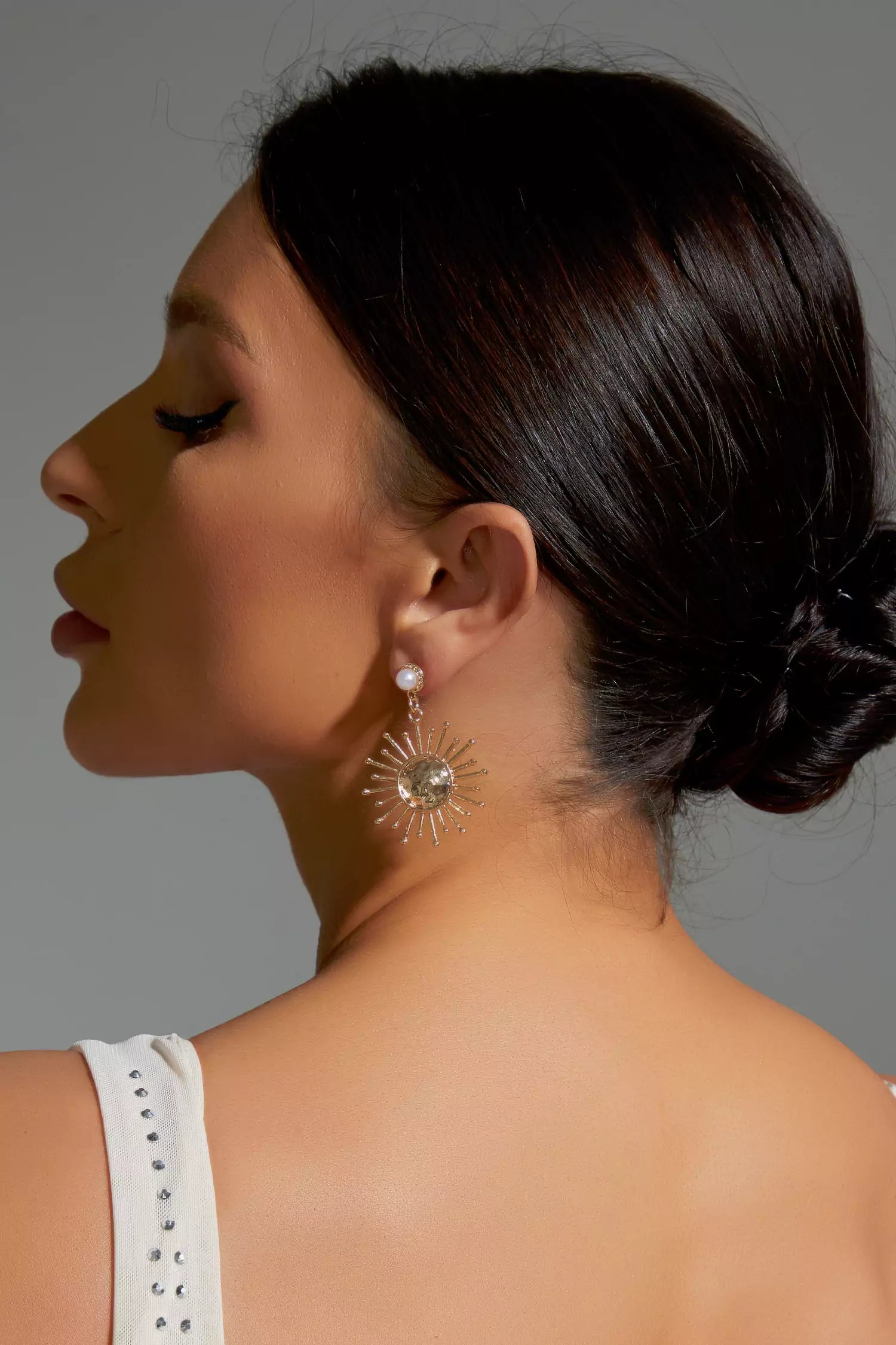 Clara Pearl Sun Earrings-CATCHALL