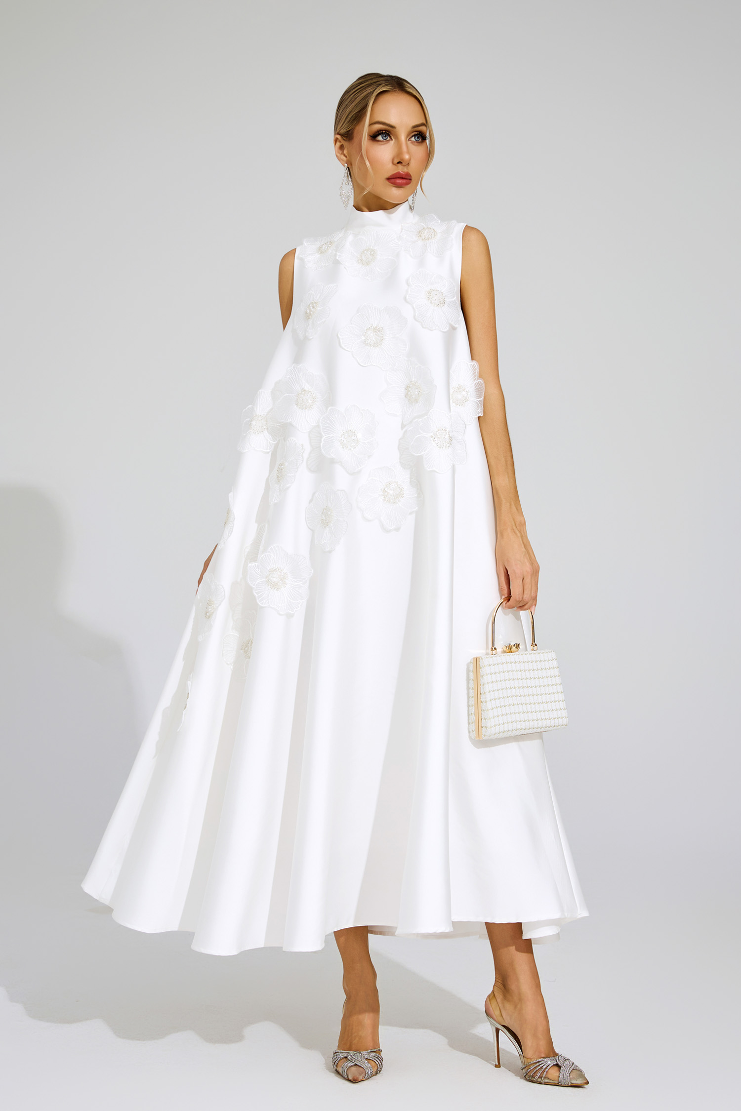 Lawrence White Flowers Sleeveless Dress